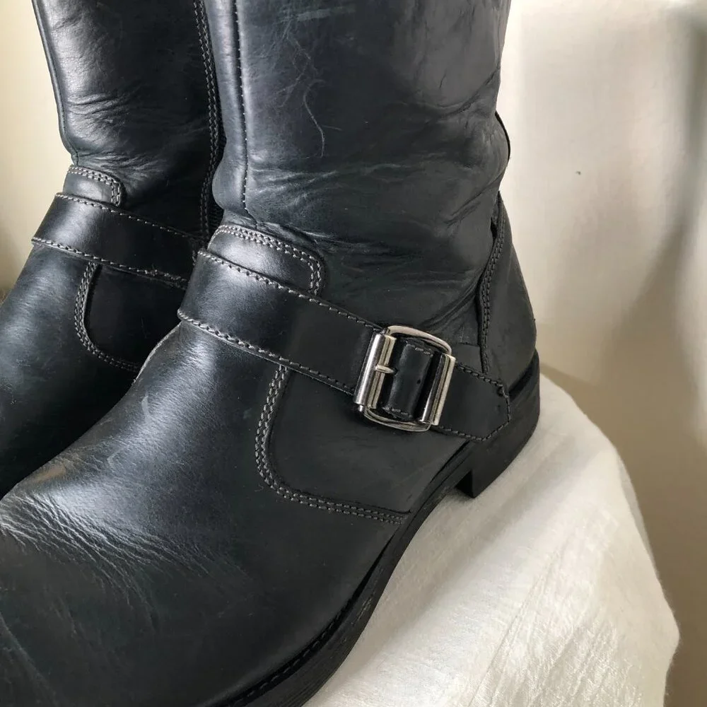 EXCELLENT Men's/ Women's Black Leather Short Zip Boots/ Size 11M - Picture 6 of 10